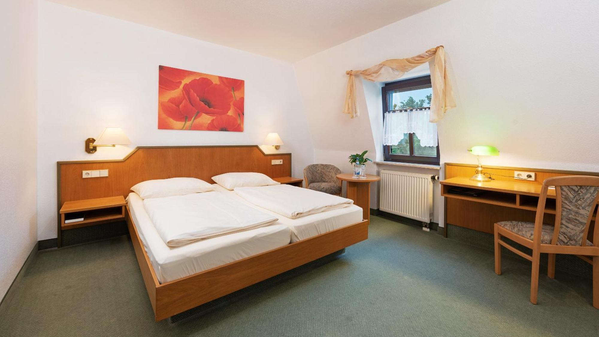Gasthof Hotel Anker Sommerhausen Eksteriør bilde